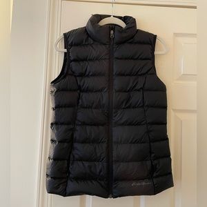 NWOT Eddie Bauer Lite Down Vest